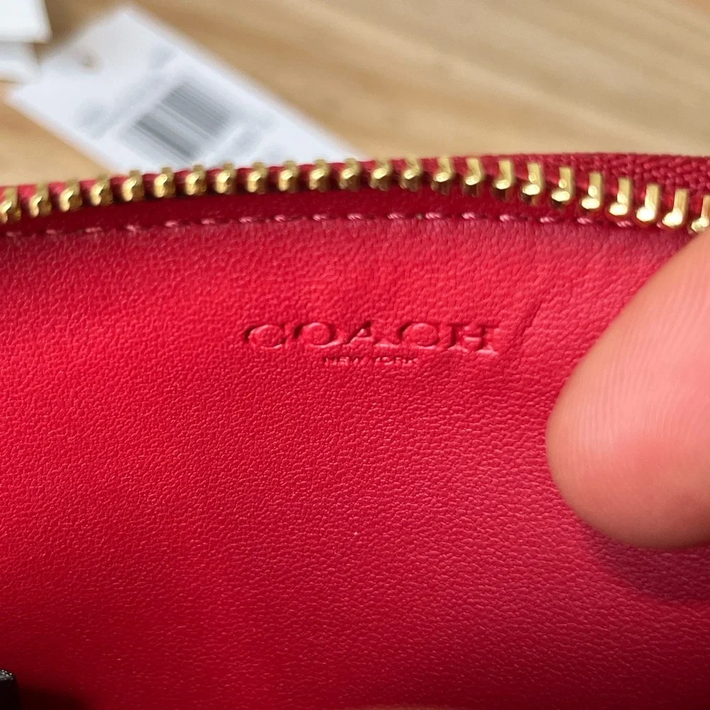 Coach card case🎈🎈 - Picture 7 of 9